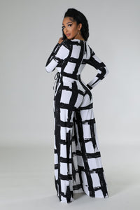 Abstract | Jumpsuit