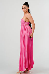 FLOWY SLEEVELESS PLEATED MAXI DRESS