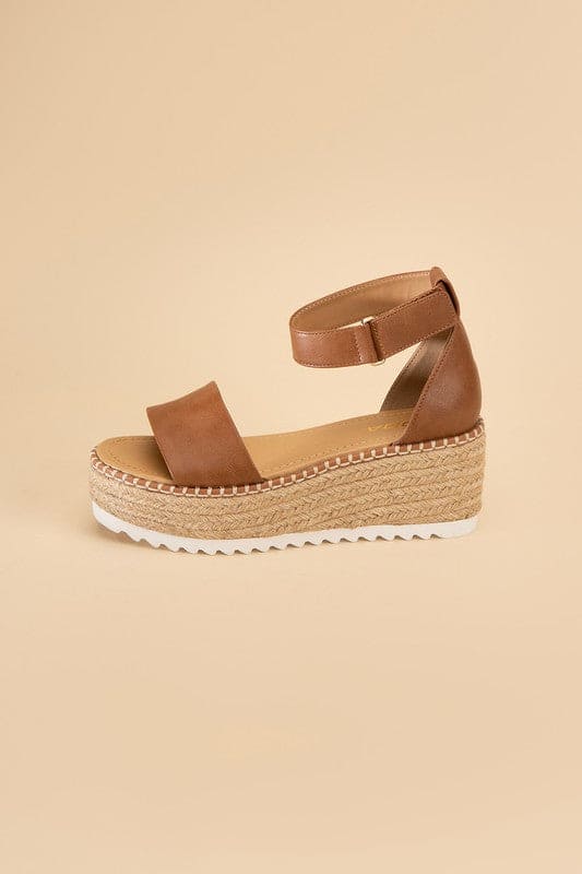 TUCKIN-S Platform Sandals