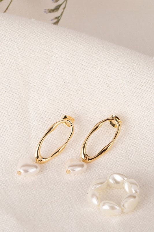 Pearl ring and heart shape pearl earring set